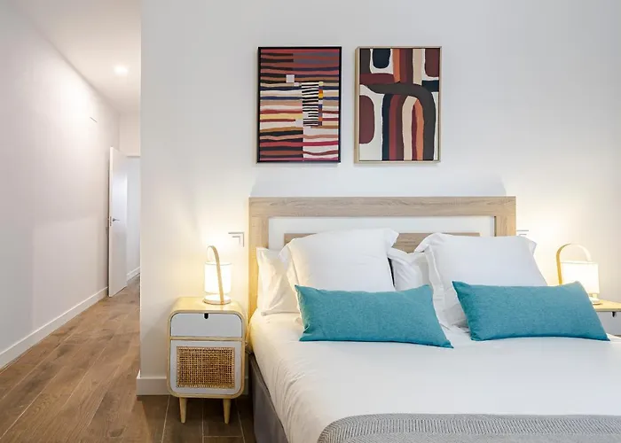 Feelathome Castilla Apartments